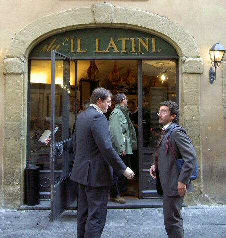 Firenze: Il Latini udefra